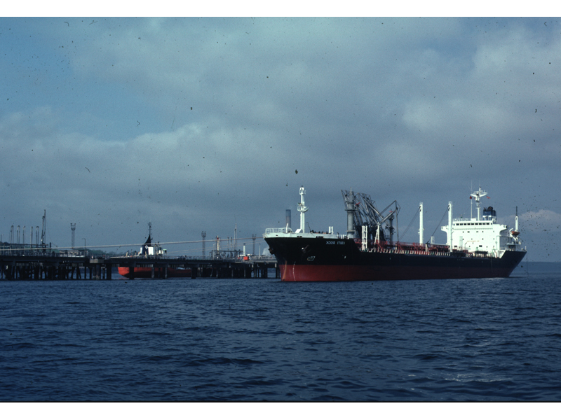 [oil_terminal]: Oil terminal, Shetland.